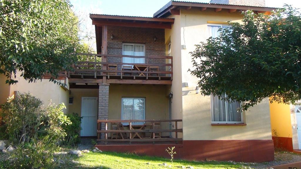 Cabanas El Dominador La Falda Exterior foto